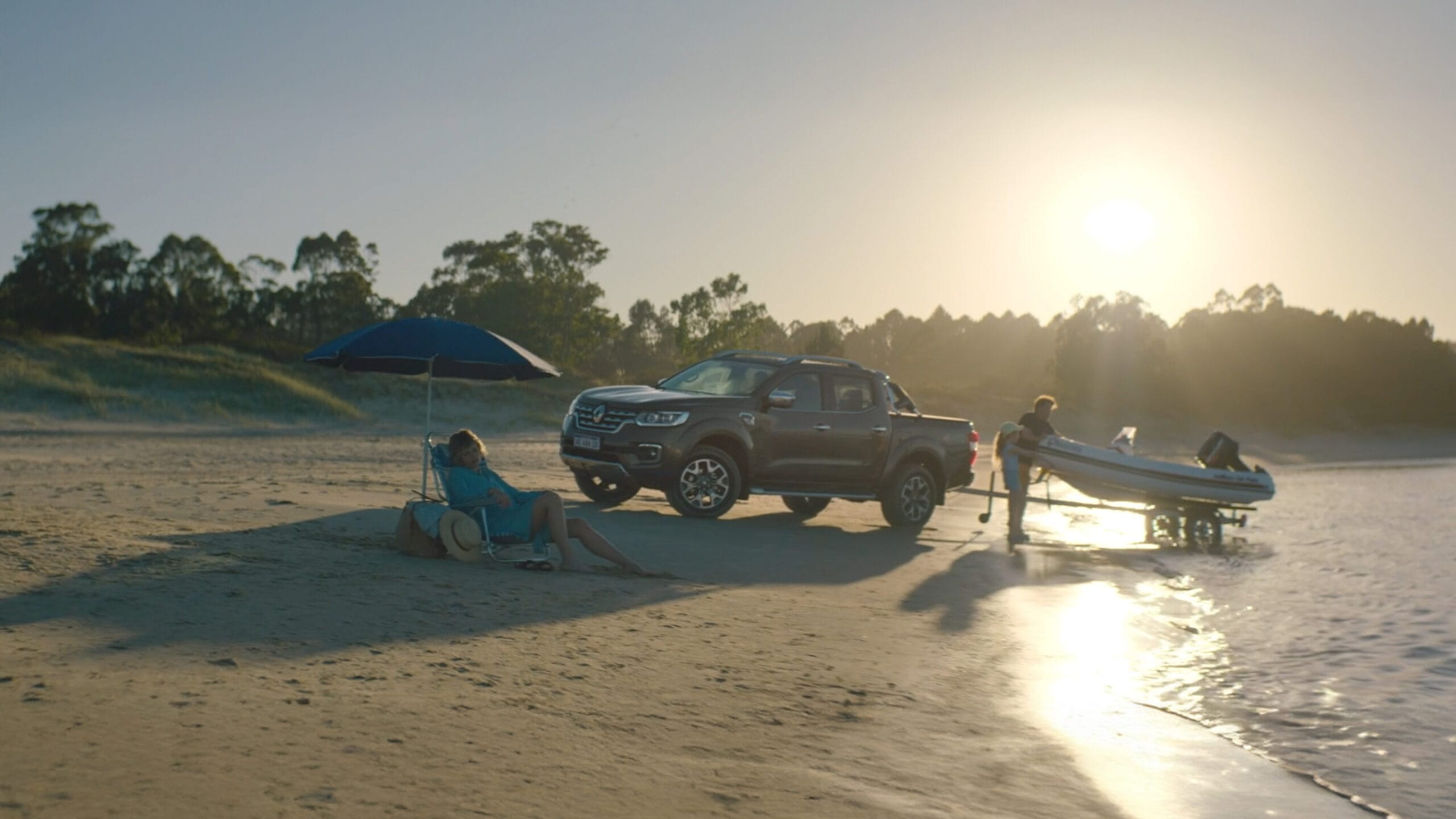 Commercials_RenaultAlaskan_02